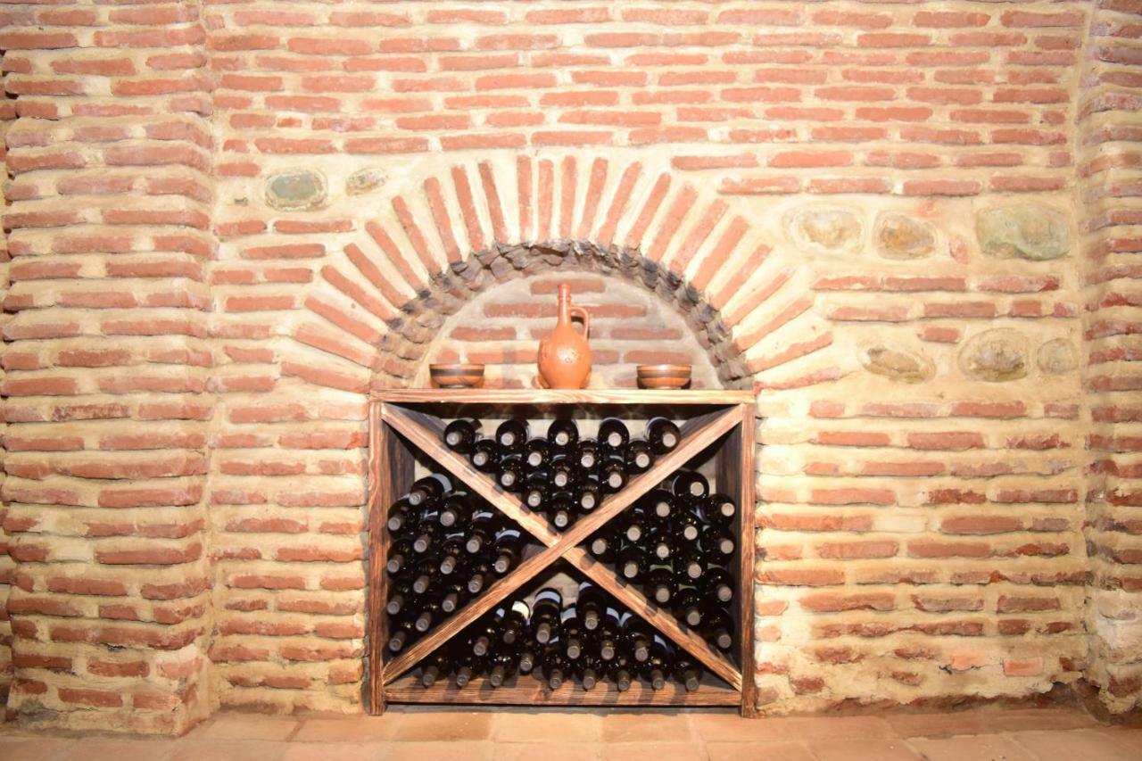 Guest House Eka & Gio Sighnaghi Bagian luar foto